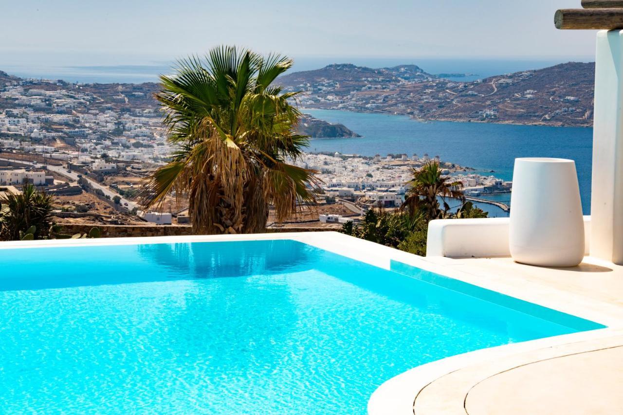 Diles Villas & Suites Mykonos Tourlos Bagian luar foto