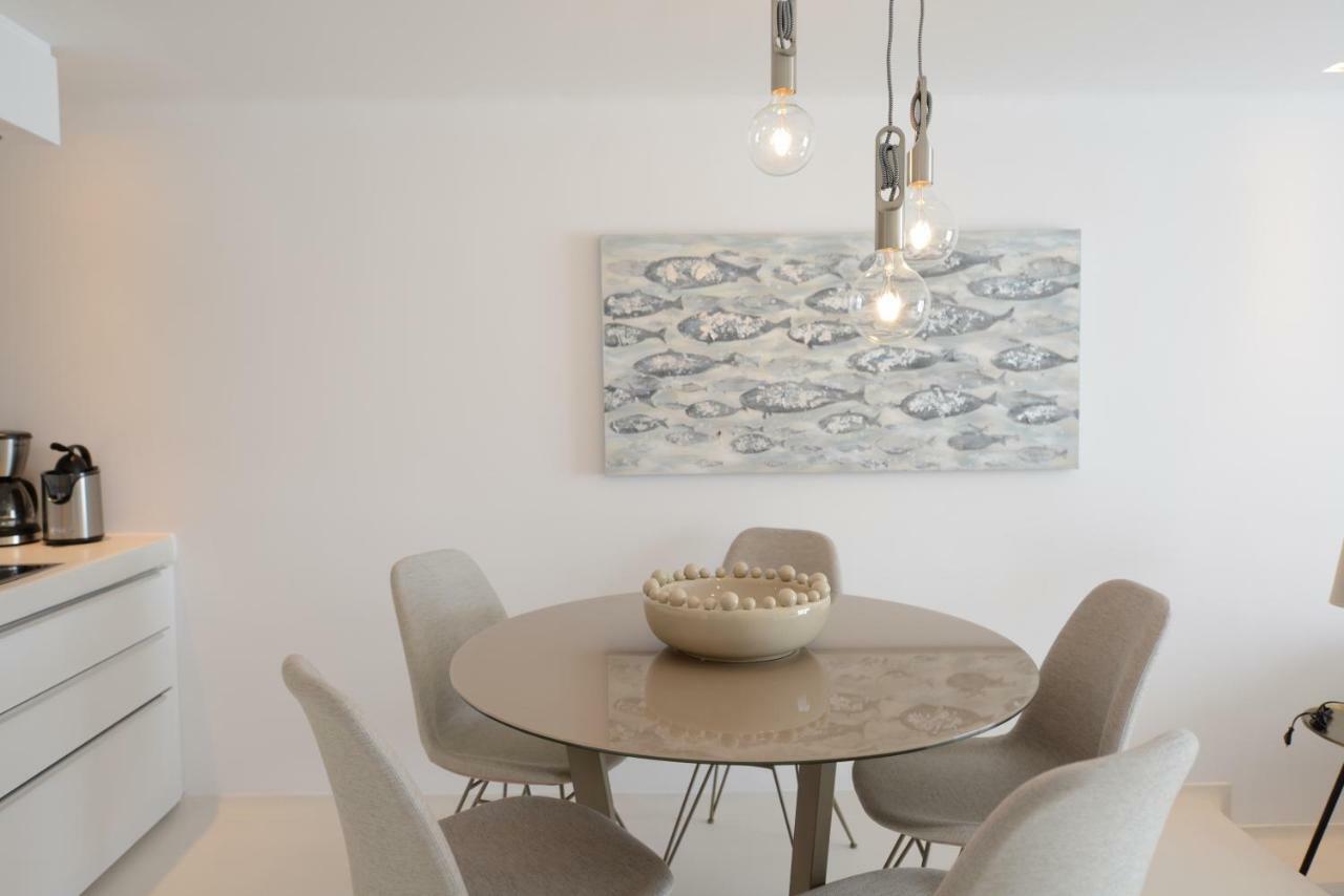 Diles Villas & Suites Mykonos Tourlos Bagian luar foto
