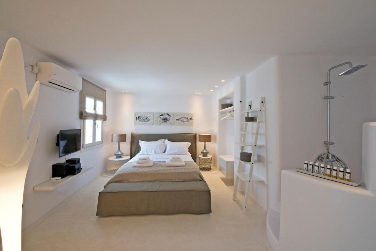 Diles Villas & Suites Mykonos Tourlos Bagian luar foto